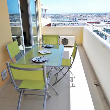 Algarve Vibes 2, Wifi, Pool, Ac * Portimão