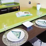 Algarve Vibes 2, Wifi, Pool, Ac Apartment Portimão