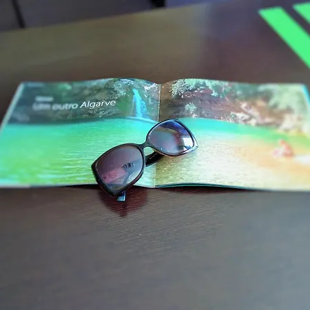 Algarve Vibes 2, Wifi, Pool, Ac * ポルティマン