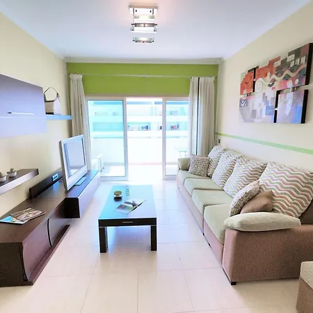 Algarve Vibes 2, Wifi, Pool, Ac * ポルティマン