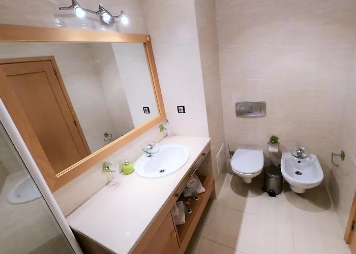 Algarve Vibes 2, Wifi, Pool, Ac Apartment Portimao